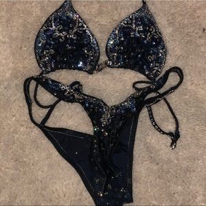 Figure competition suit